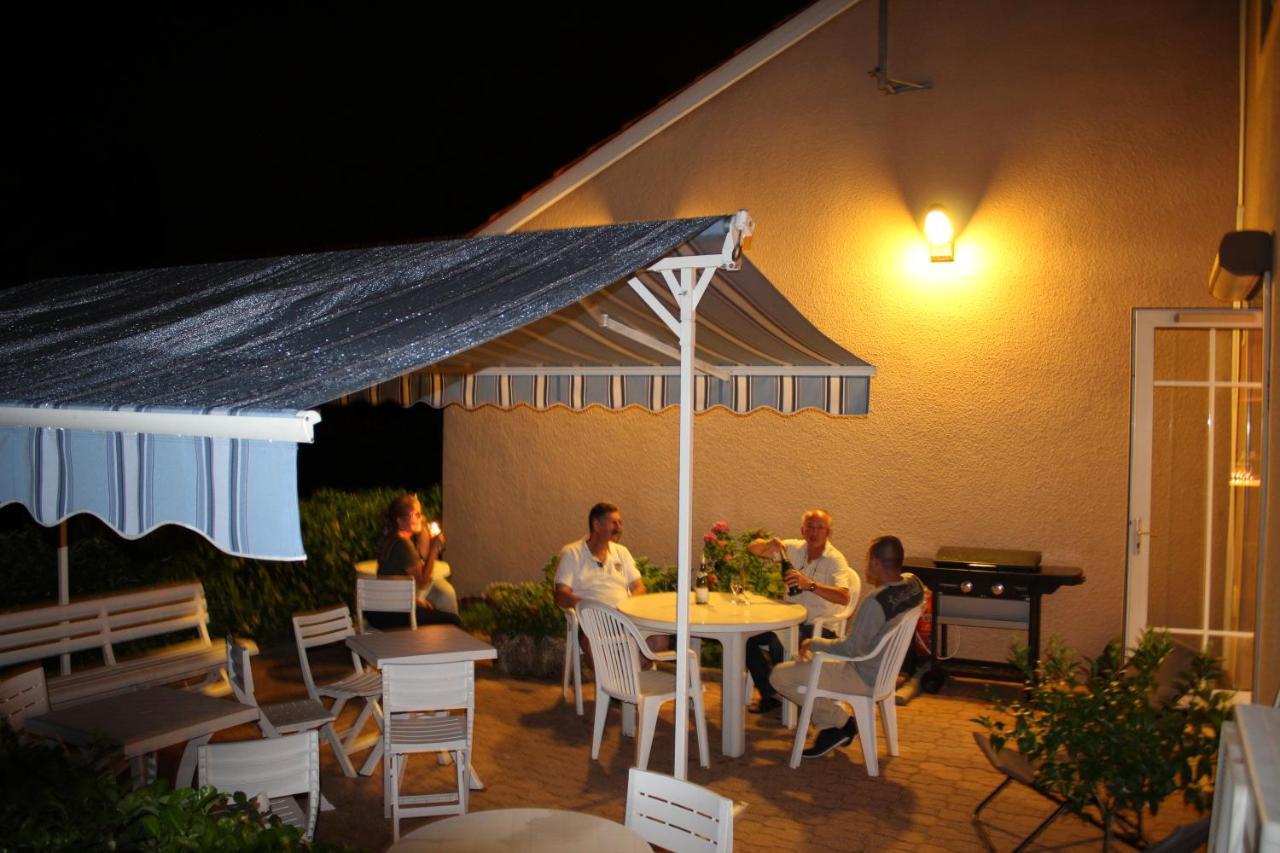 Hotel Saint Odilon Cluny Luaran gambar